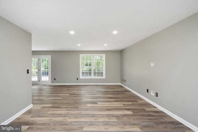 2403 PITTSTON RD, Fredericksburg, VA 22408