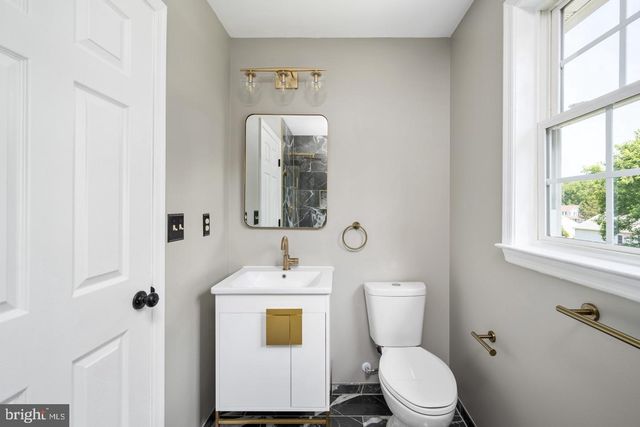 2403 PITTSTON RD, Fredericksburg, VA 22408