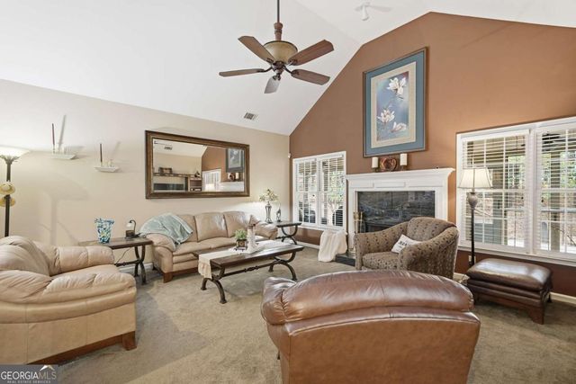 945 Club Chase Court, Roswell, GA 30076