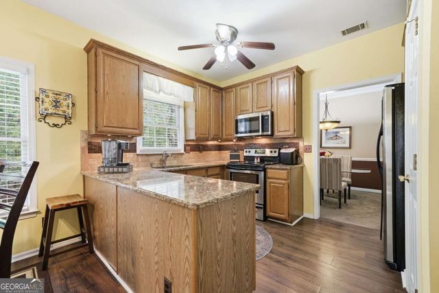 945 Club Chase Court, Roswell, GA 30076