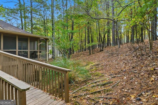 945 Club Chase Court, Roswell, GA 30076