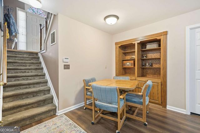 945 Club Chase Court, Roswell, GA 30076