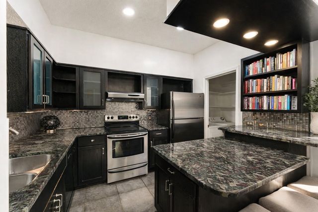 1307 Kinney Ave 124, Austin, TX 78704
