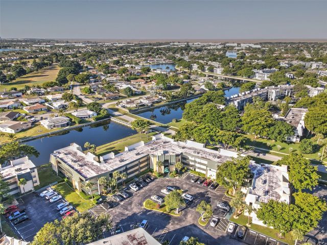 9090 Lime Bay Boulevard 112, Tamarac, FL 33321