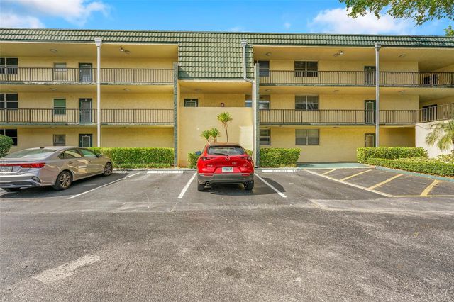 9090 Lime Bay Boulevard 112, Tamarac, FL 33321