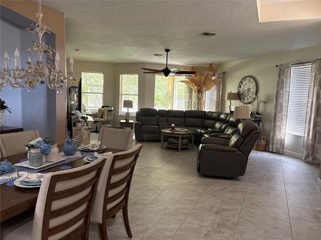 30335 LETTINGWELL CIRCLE, Wesley Chapel, FL 33543