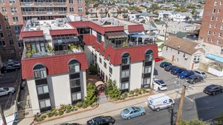 425 Shore Road 2D, Long Beach, NY 11561