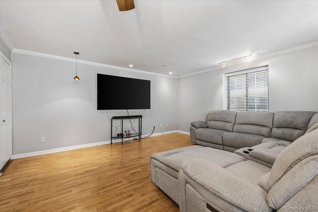 425 Shore Road 2D, Long Beach, NY 11561 — photo 4