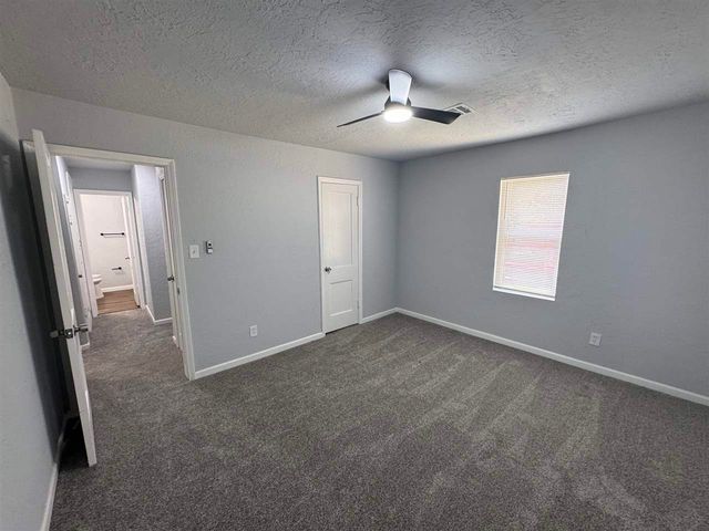 1212 NW Dearborn Ave, Lawton, OK 73507