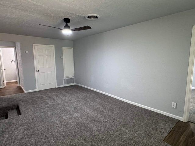 1212 NW Dearborn Ave, Lawton, OK 73507