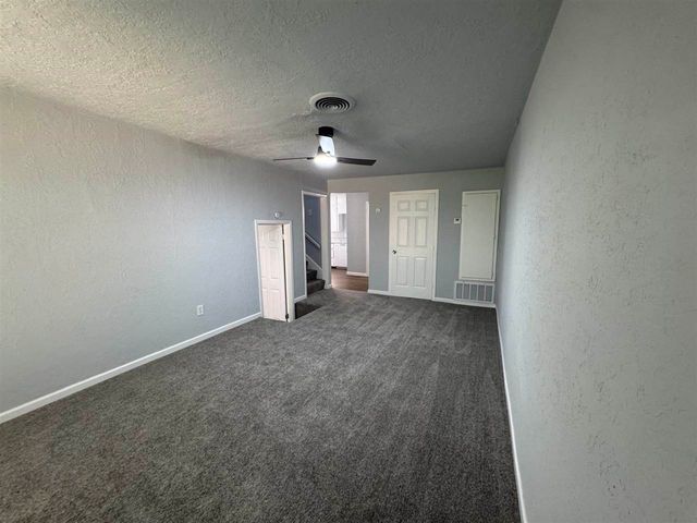 1212 NW Dearborn Ave, Lawton, OK 73507