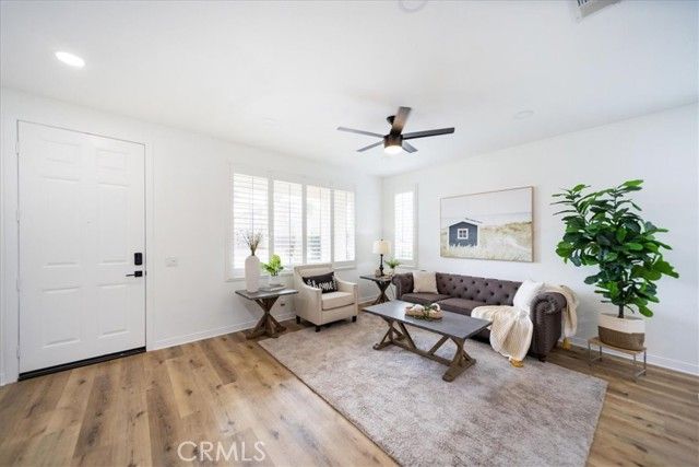 41675 Broad Oak, Murrieta, CA 92562