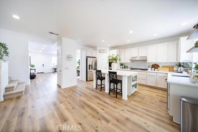 41675 Broad Oak, Murrieta, CA 92562