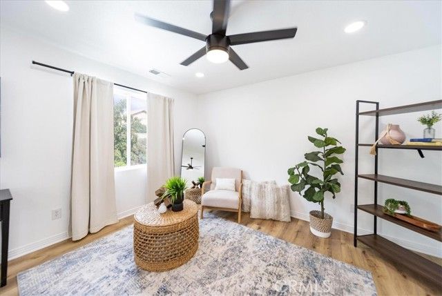 41675 Broad Oak, Murrieta, CA 92562