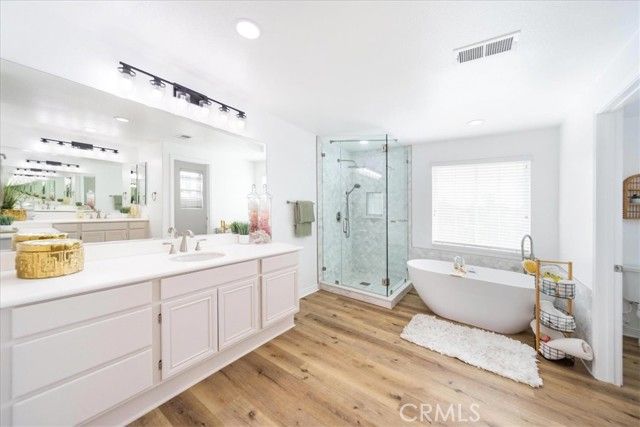 41675 Broad Oak, Murrieta, CA 92562