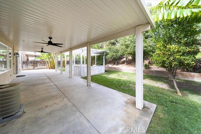 41675 Broad Oak, Murrieta, CA 92562