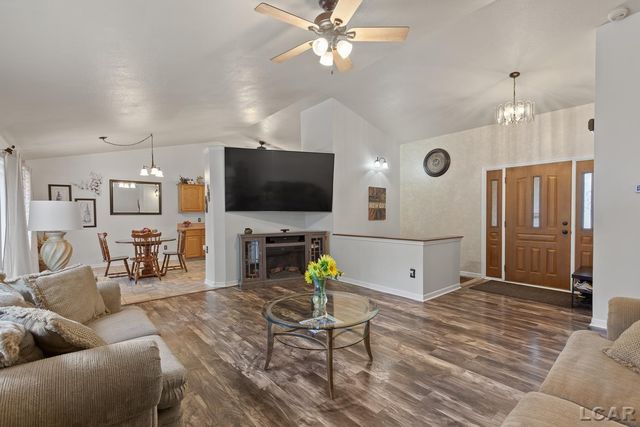 1144 W Maumee Street, Adrian, MI 49221