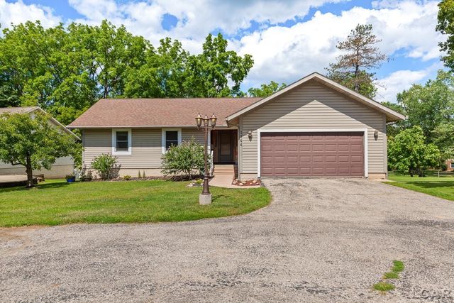 1144 W Maumee Street, Adrian, MI 49221