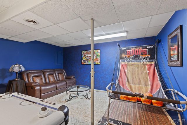 1144 W Maumee Street, Adrian, MI 49221