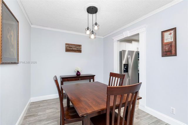 4690 NW 30th St, Coconut Creek, FL 33063