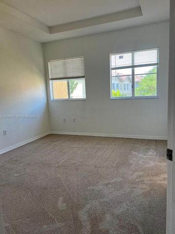 10777 NW 84th Ln 5-42, Doral, FL 33178