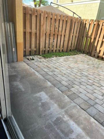 10777 NW 84th Ln 5-42, Doral, FL 33178