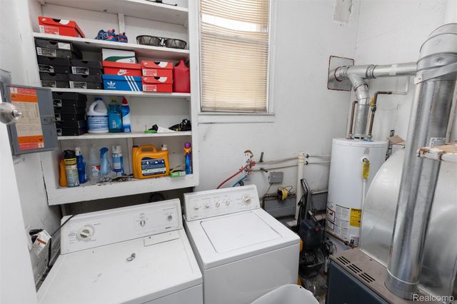 7212 Hudson Avenue, Warren, MI 48091