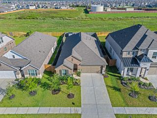 8210 Vida Costa Drive, Cypress, TX 77433