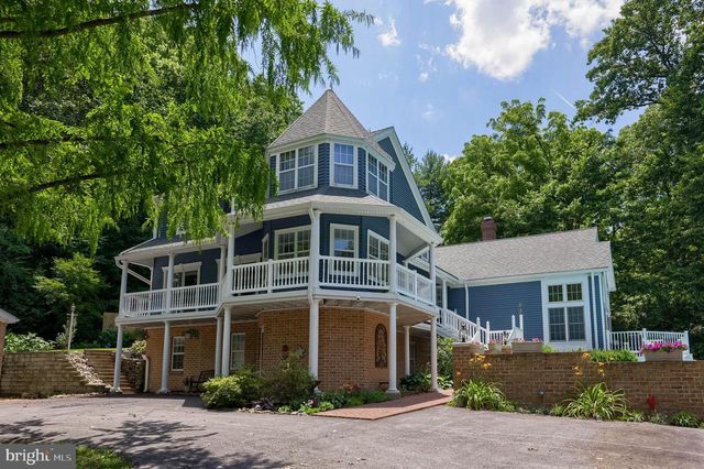 3287 INDIAN ROCK DAM RD, York, PA 17408