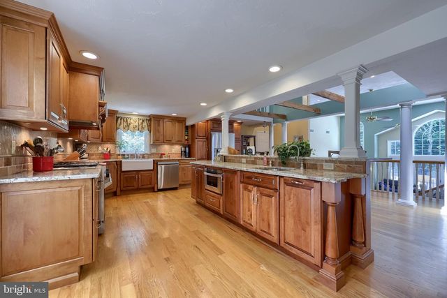 3287 INDIAN ROCK DAM RD, York, PA 17408