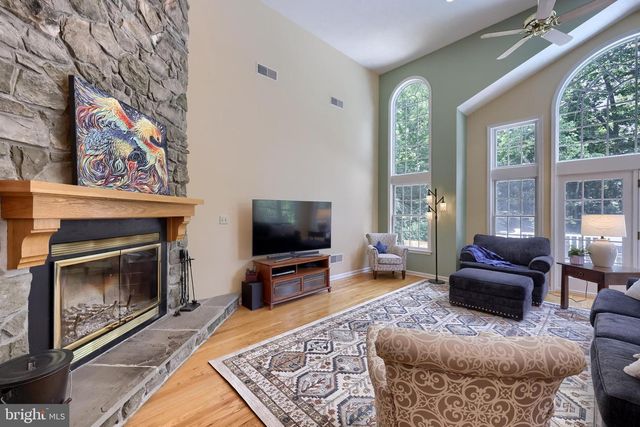 3287 INDIAN ROCK DAM RD, York, PA 17408