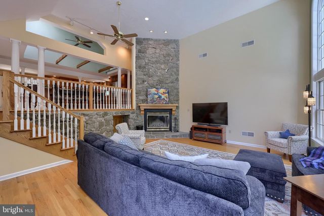 3287 INDIAN ROCK DAM RD, York, PA 17408