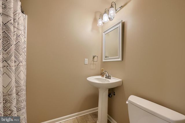 3287 INDIAN ROCK DAM RD, York, PA 17408