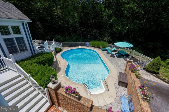 3287 INDIAN ROCK DAM RD, York, PA 17408