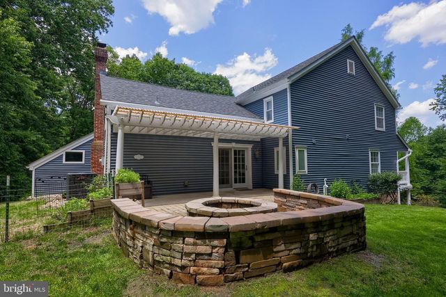 3287 INDIAN ROCK DAM RD, York, PA 17408