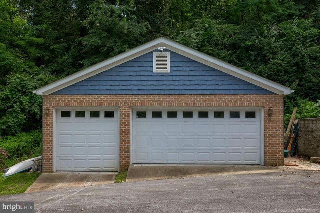 3287 INDIAN ROCK DAM RD, York, PA 17408