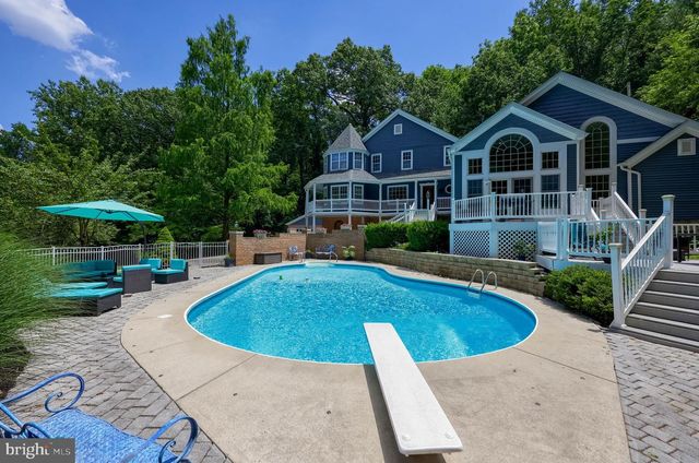 3287 INDIAN ROCK DAM RD, York, PA 17408