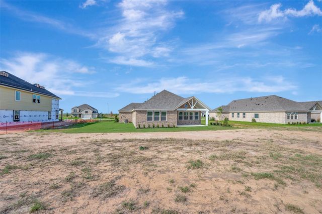 216 Dunovant Drive, Sealy, TX 77474