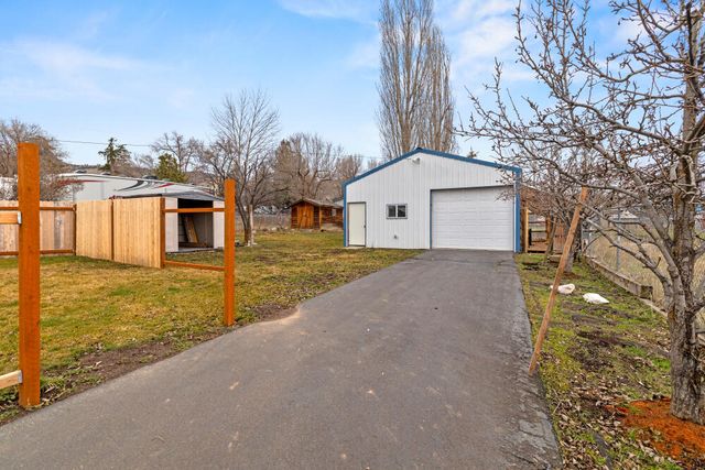 2101 Ogden Street, Klamath Falls, OR 97603