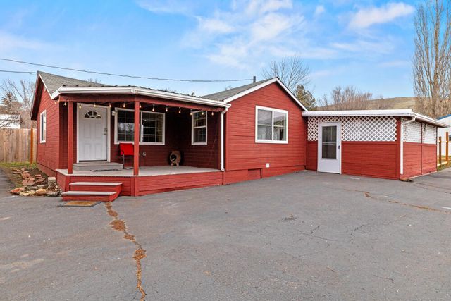 2101 Ogden Street, Klamath Falls, OR 97603