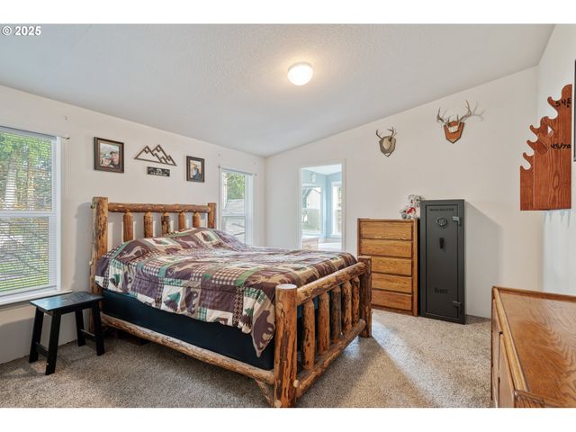 200 STUDEBAKER SPUR 3, Castle Rock, WA 98611