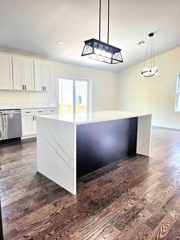 135 1st Avenue, Cranston, RI 02910