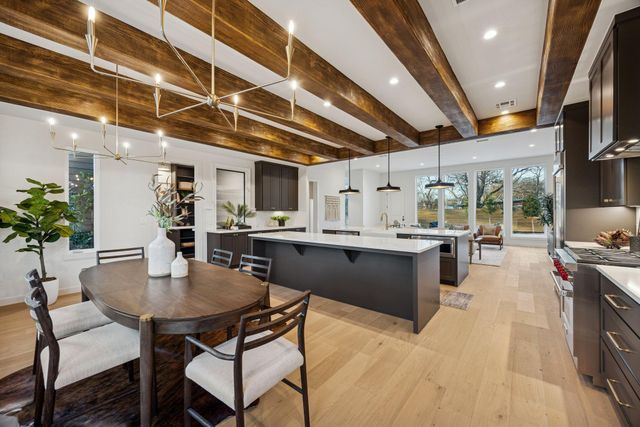 4700 Philco DR, Austin, TX 78745