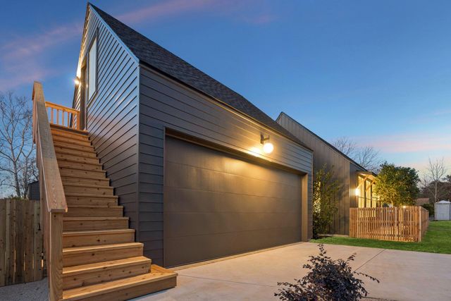 4700 Philco DR, Austin, TX 78745