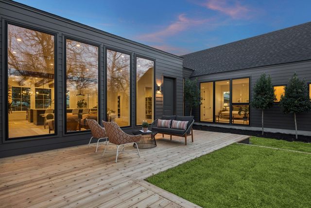 4700 Philco DR, Austin, TX 78745