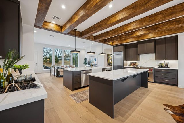 4700 Philco DR, Austin, TX 78745