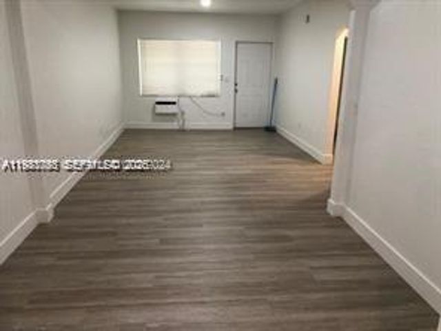 30 S Shore Dr 6, Miami Beach, FL 33141