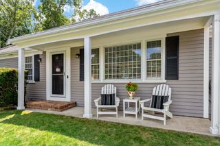 65 Kings Row Dr, Dennis, MA 02641