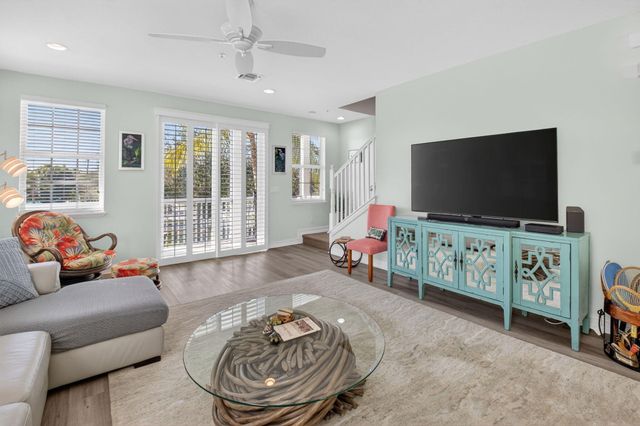 119 SW 2nd Avenue, Delray Beach, FL 33444