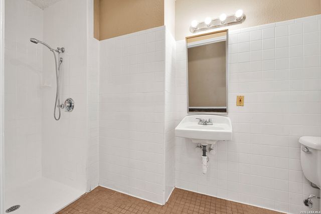 9514 Veronica, San Antonio, TX 78224